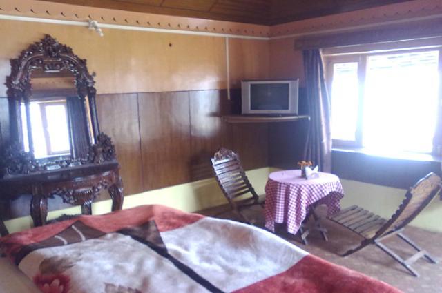 Oyo 43476 Vatika Resort Shimla Phòng bức ảnh