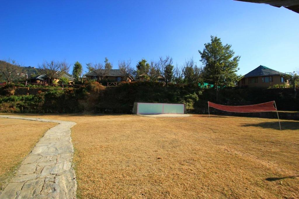 Oyo 43476 Vatika Resort Shimla Ngoại thất bức ảnh